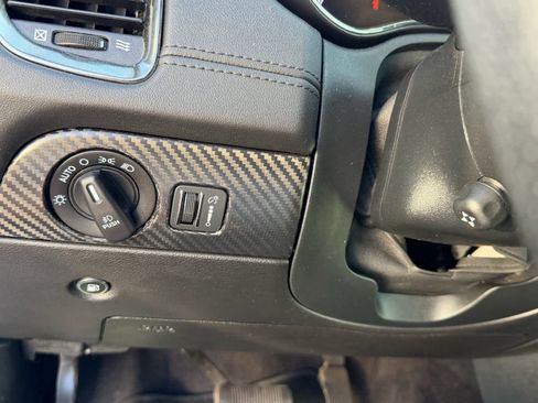 Used 2019 Dodge Durango R/T w/ Trailer Tow Group IV image 16