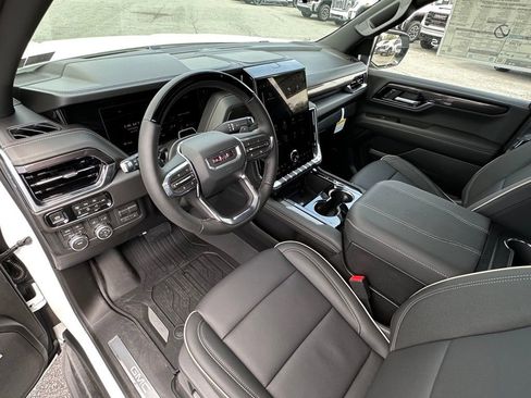 New 2026 GMC Yukon XL Elevation w/ Elevation Premium Package AWD/4WD image 20
