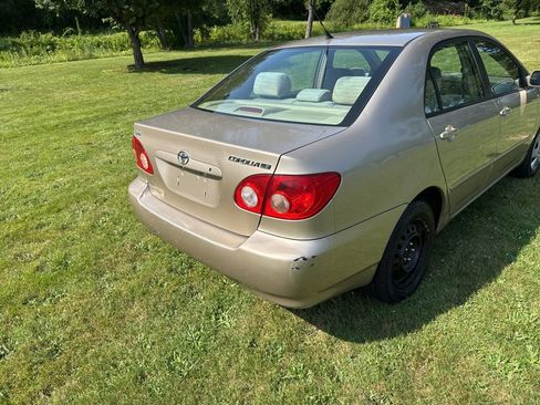 Used 2005 Toyota Corolla LE w/ Audio Value Pkg FWD image 21
