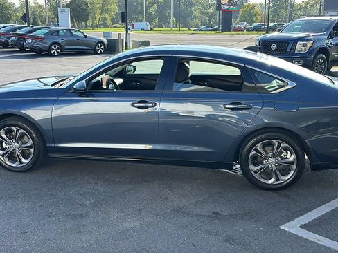 Used 2024 Honda Accord EX-L image 2