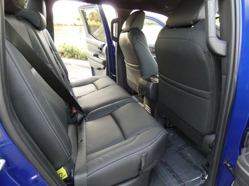 Used 2025 Toyota Tacoma SR5 image 41