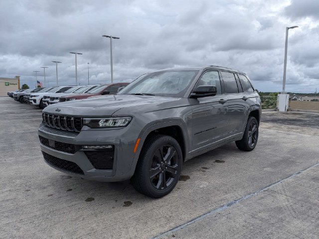 New 2027 Jeep Grand Cherokee Limited AWD/4WD image 8