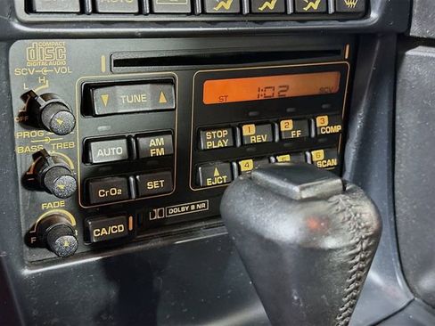 Used 1993 Chevrolet Corvette Coupe image 14