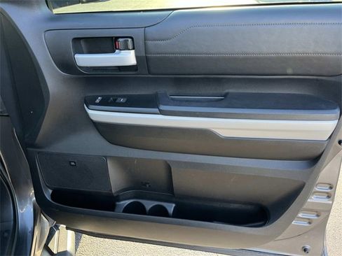Used 2019 Toyota Tundra Limited image 21