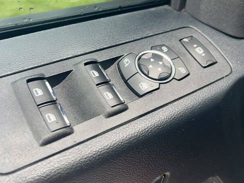 Used 2017 Ford F350 Lariat w/ Chrome Package AWD/4WD image 21