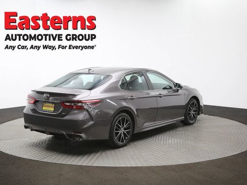 Used 2024 Toyota Camry SE FWD image 40