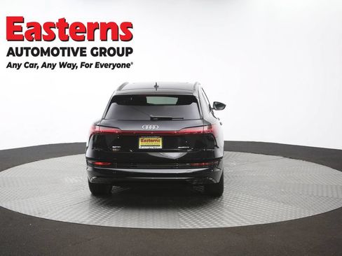 Used 2021 Audi e-tron Premium w/ Convenience Plus Package AWD/4WD image 41