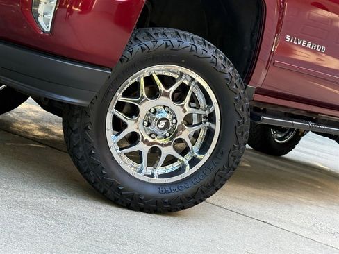 Used 2017 Chevrolet Silverado 1500 LT w/ All Star Edition image 5