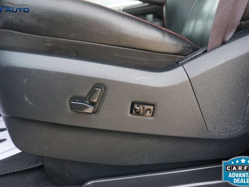 Used 2019 Dodge Grand Caravan GT FWD image 33