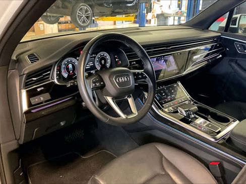 Used 2025 Audi Q7 3.0T Premium Plus image 16