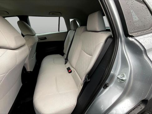 Used 2026 Toyota Corolla Cross L FWD image 19