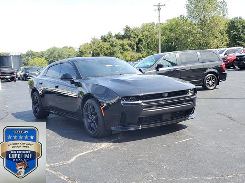 Used 2026 Dodge Charger Scat Pack w/ Blacktop Package AWD/4WD image 1
