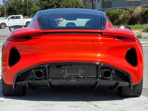 Used 2025 Lotus Emira RWD image 5