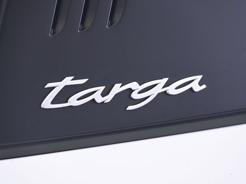 Certified 2024 Porsche 911 Targa 4S AWD/4WD image 14