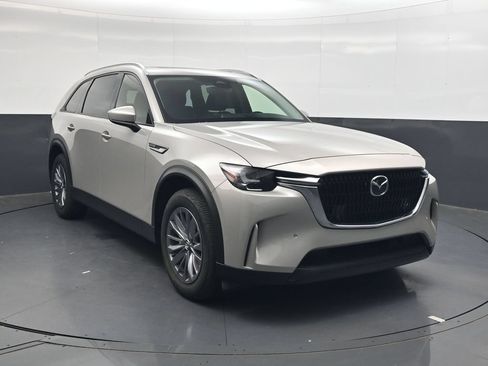 Used 2025 MAZDA CX-90 3.3 Turbo w/ Preferred Package AWD/4WD image 2