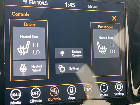 Used 2022 Jeep Grand Cherokee Limited image 20