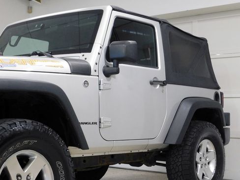 Used 2010 Jeep Wrangler Sport AWD/4WD image 14