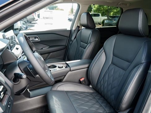 New 2026 Nissan Rogue Platinum w/ Platinum Premium Package image 23