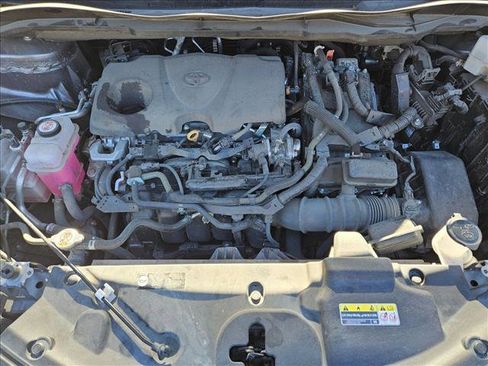 Used 2023 Toyota Sienna XLE image 24