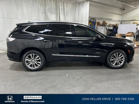 Used 2024 Buick Enclave Avenir w/ Avenir Technology Package FWD image 11