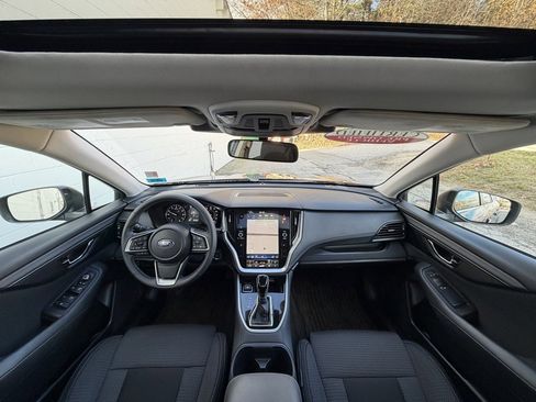 Used 2024 Subaru Outback Premium image 13