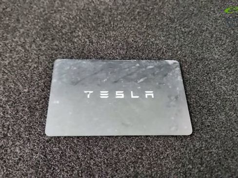 Used 2023 Tesla Model Y Performance image 59