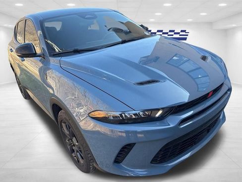 Used 2024 Dodge Hornet GT w/ GT Blacktop Package image 3