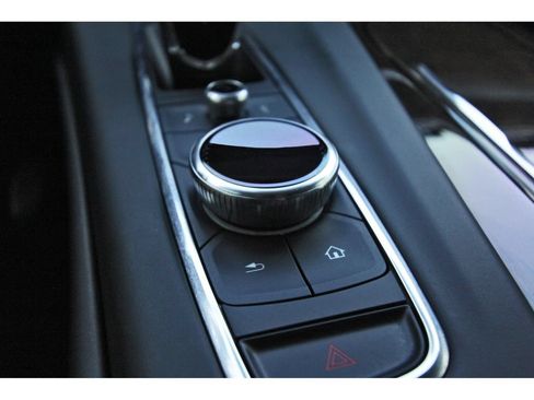 Certified 2024 Cadillac Escalade Sport Platinum w/ LPO, ONYX Package AWD/4WD image 27