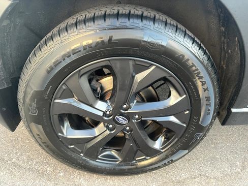 Certified 2022 Subaru Outback Onyx Edition XT w/ Popular Package #2 image 11