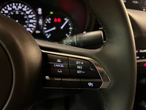 Used 2025 MAZDA MAZDA3 s image 27