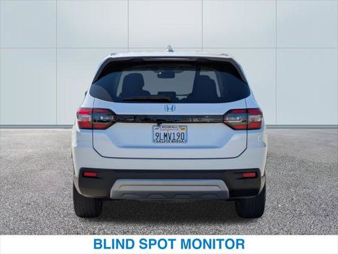 Certified 2024 Honda Pilot EX-L image 8