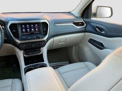 Used 2022 GMC Acadia Denali w/ Denali Ultimate Package image 24