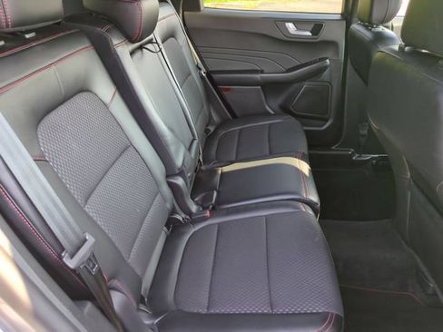 Used 2023 Ford Escape ST-Line w/ Tech Pack #1 FWD image 31