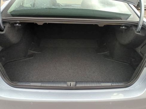 Used 2023 Subaru Legacy Limited image 34