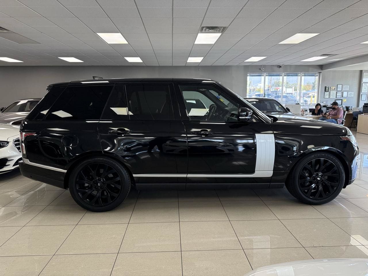 Used 2021 Land Rover Range Rover Westminster Edition AWD/4WD image 3