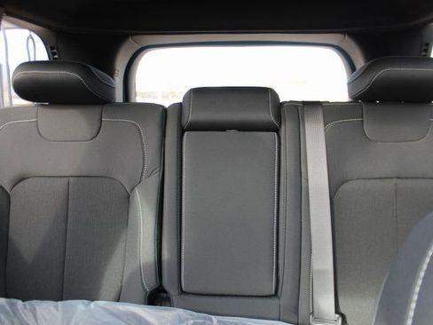 New 2025 Jeep Grand Cherokee Laredo X w/ Luxury Tech Group I image 26