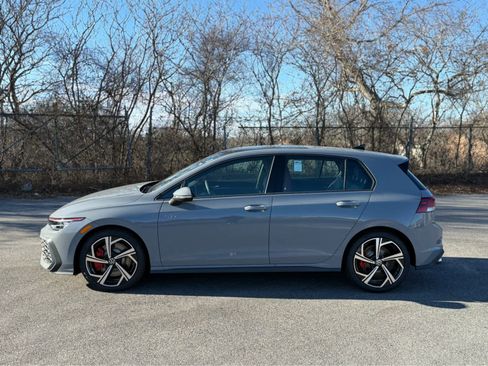New 2026 Volkswagen GTI SE FWD image 4