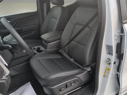New 2026 GMC Canyon Elevation w/ Convenience Package RWD image 20
