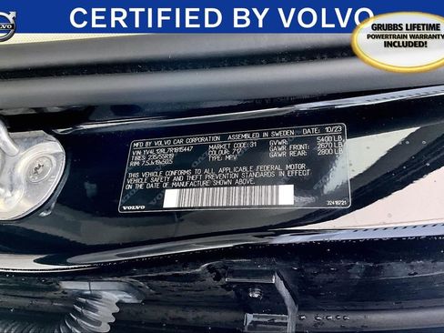 Used 2024 Volvo XC60 B5 Plus w/ Protection Package Premier image 42