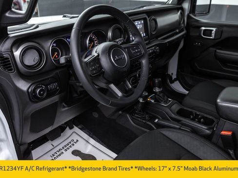 Used 2022 Jeep Wrangler Sport AWD/4WD image 21