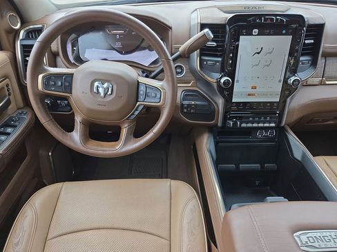 Used 2023 RAM 2500 Limited image 29