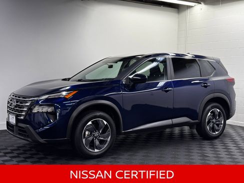 Certified 2025 Nissan Rogue SV AWD/4WD image 1