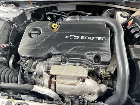 Used 2017 Chevrolet Malibu LS FWD image 27