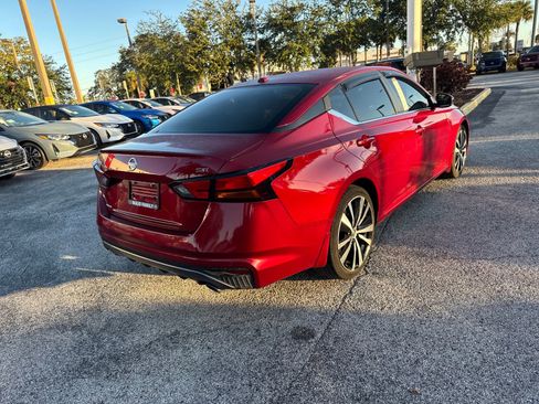 Certified 2020 Nissan Altima 2.5 SR w/ Premium Package image 5