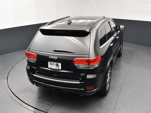 Used 2019 Jeep Grand Cherokee Overland AWD/4WD image 17