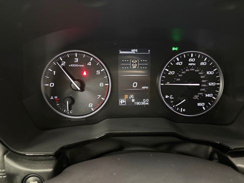 Used 2024 Subaru Outback Premium AWD/4WD image 16
