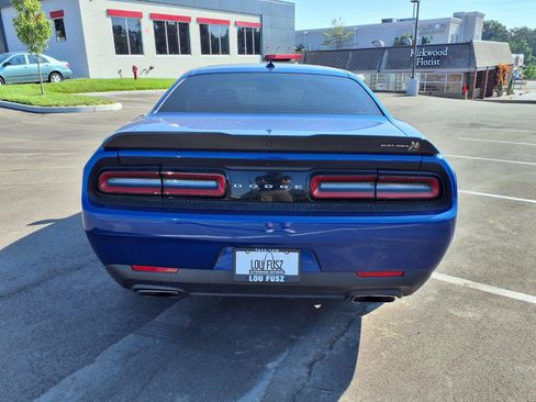Used 2021 Dodge Challenger R/T Scat Pack w/ Dynamics Package RWD image 25