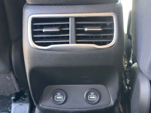 Used 2023 Hyundai Santa Fe SEL w/ Cargo Package image 22