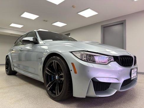 Used 2016 BMW M3 RWD image 4