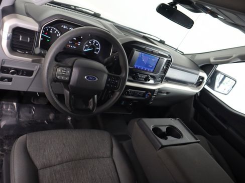 Used 2021 Ford F150 XL image 16